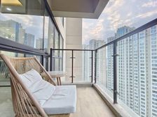 复城国际百平户型带阳台!2隔间12工位24H空调无加时费!!