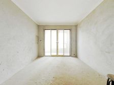 九龙湖西 地铁旁红谷滩产权读行知學校 39万就卖!!1