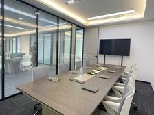 35元,拎包进驻国贸高区办公楼,对正电梯厅,平视黄旗红灯笼