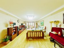 金融街,丰汇园小区,新上四居室,楼层好,产权清随,时可签约。