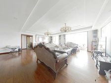 东区四居室独立电梯入户 楼座好 带车位