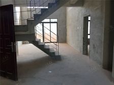 金地湖山大境 201平5居 南北向毛坯 随时签约