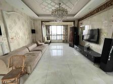 急售 绿地香颂 上下两层复式楼 精装 送大露台 读南昌十九中