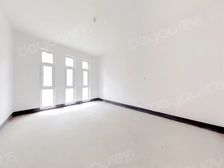 首创国际半岛豪宅地下室两层使用面积530平米院150平米急售