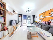 中海双湾锦园:17年次新房,高区采光好,精装南北3室2厅2卫