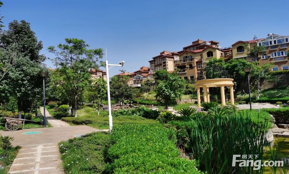 花之城东鸣佳苑独栋别墅 双车库入户 花园120平米离尘不离城,昆明盘龙