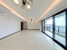 青羊万达旁 融创观玺台花园 4室1厅