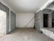 清仓处理,已经做了土建的联排中户 内圈位置的