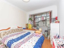 全明双南两房,D房率高,户型正气,花园位置,出门双轨,带车位