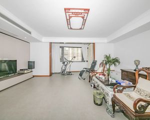 打浦桥马当路地铁9.13号线送精装50万有车位满五年免税费