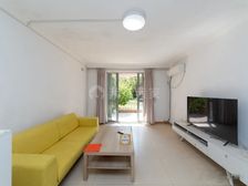 新出2房 看房随时 小区中位置 好 看房子随时