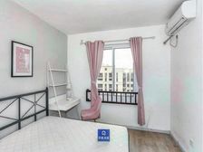 18年地铁口三房,中高楼层,采光无遮挡,房东诚心出售,方便看