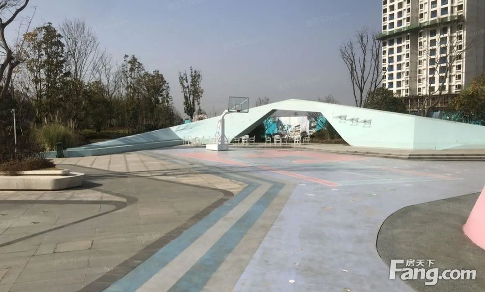 捡漏武昌白沙洲华师附属中小学万科理想城市精装现房