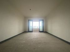 (清盘直降92万)江湾大平层,首付低22万,2梯2户板式通透