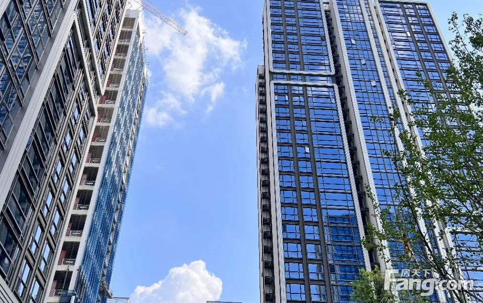 红旗河沟 精装两室 央企打造品质大盘 观音桥无缝连接,重庆渝北加州新