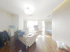 名额在 3800租金,低总价,楼层好,年底急售