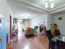 玉山苑小三房 位置好 楼层好 满五年省税费