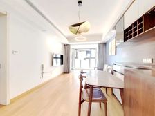 精装大两房 带集体空调 自住保养好带4000租金