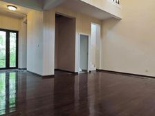 保利茉莉公馆类独栋别墅非常正气,英式中套,让您居住非常舒适!