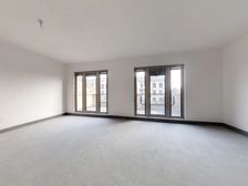 狮山御园 低密洋房纯毛坯大四房带3个大露台,满2年