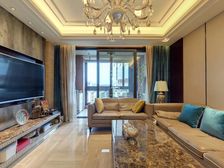 虹口北外滩的景观房 浦江名邸 飞机带翅膀的户型 豪华装修