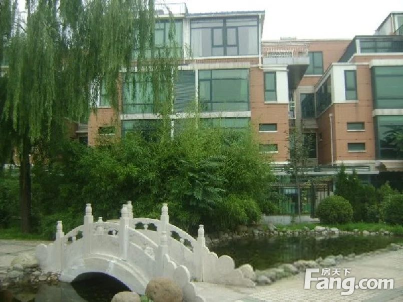 月桂庄园低密度板楼别墅区低层南北两居落地窗商品房首付不高