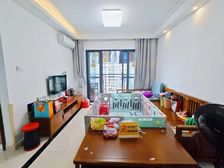 保利三期小三房,精装保养出售,标准,主次卧分离阳台望小区