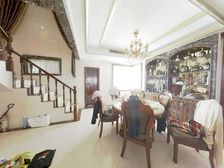 一号线口 舒适 精装楼中楼,送产权车位,业主自住,诚售