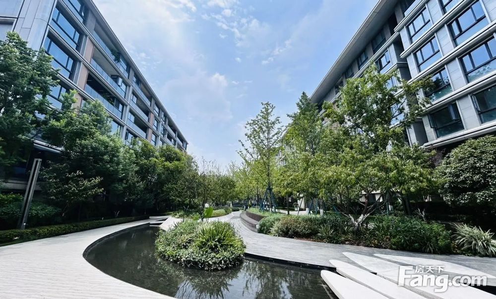 渝北区 香港置地壹江郡一期 精装三房 拎包入住,重庆江北观音桥香港