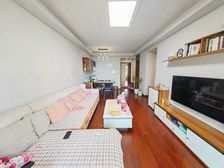 艾溪湖北路 高楼层采光充足 有电梯 精装好房 小三居 满二