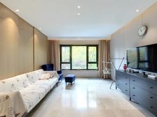 急售!亦庄金茂府中间层大3居 不临街