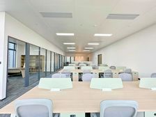 南油 阳光科创,308平办公室,9号线地铁口 24空调