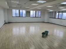 市中心东方广场 精装带隔断 东岭 财富 百脑汇 随时看房,