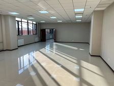 塘沽繁华地段 精装 新装修 首租 在租至0平