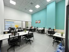 (中泰附近90平)4折租配齐全屋家私丨24H办公丨可注册公司