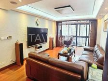 送地下产权车位 曹杨路地铁口 09年房龄 人车分流 精装修