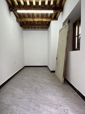 东城 低总价 新装修平房一间 小房子 大作用 面积够用