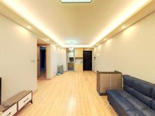 万科首付未来城房主急售 采光好南北通透 随时看房