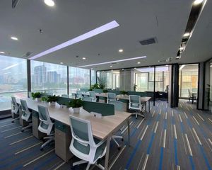 工体【中国红街大厦】305平米 670万(单价2.2万)