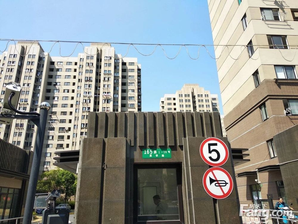 小区相关图