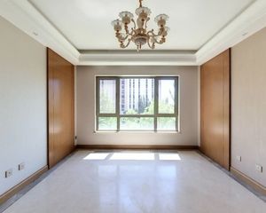 (费用全免)金茂逸墅 精装3房+南北通透+全配+位置安静