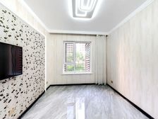 万科三期一楼 两室户型中厨房卫生间都比较大