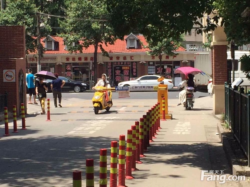 小区相关图