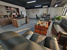 精装修 可分租 带办公家具 空调 在租45至0平