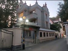 Garden villa!独栋,花园露台、精装,带电梯,可停车