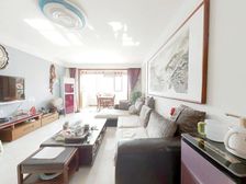 精装顶层复式实用面积190平带地下室及车位