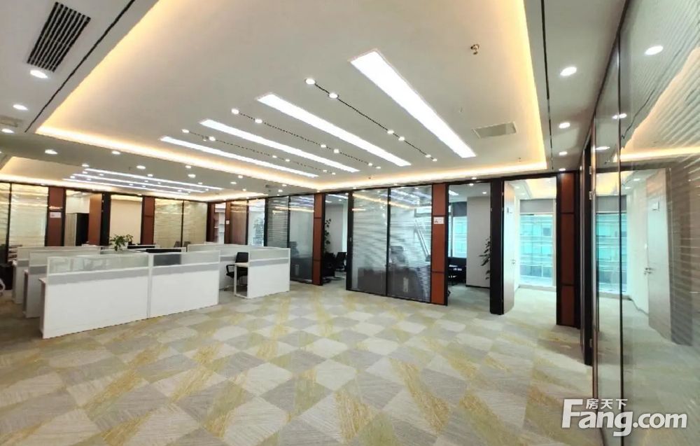 电梯口特价65元 金中环国际商务大厦 福田中心区300平