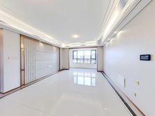 中海上和府洋房8层带露台125万!精装未住带车位宽敞三居室!