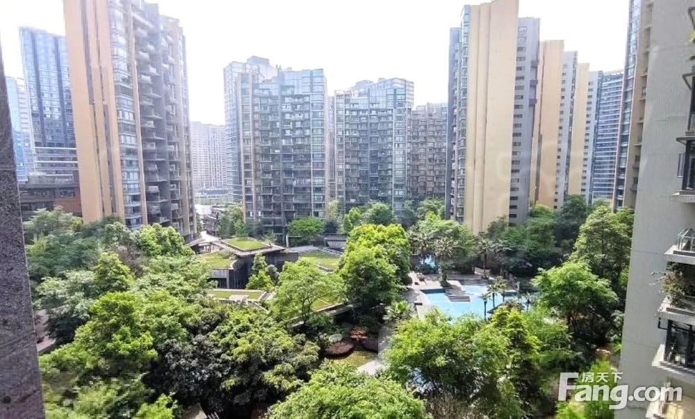 急精装修东南 200平实得260报价1030万元,成都高新金融城誉峰一期二手