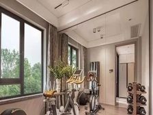 南海子公园旁 南北通透4居 景观房 仅此一套 精装修 准现房